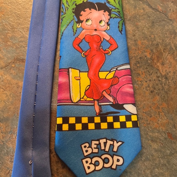 Daffy Duck and Betty Boop and Smiley face ties - Picture 7 of 10